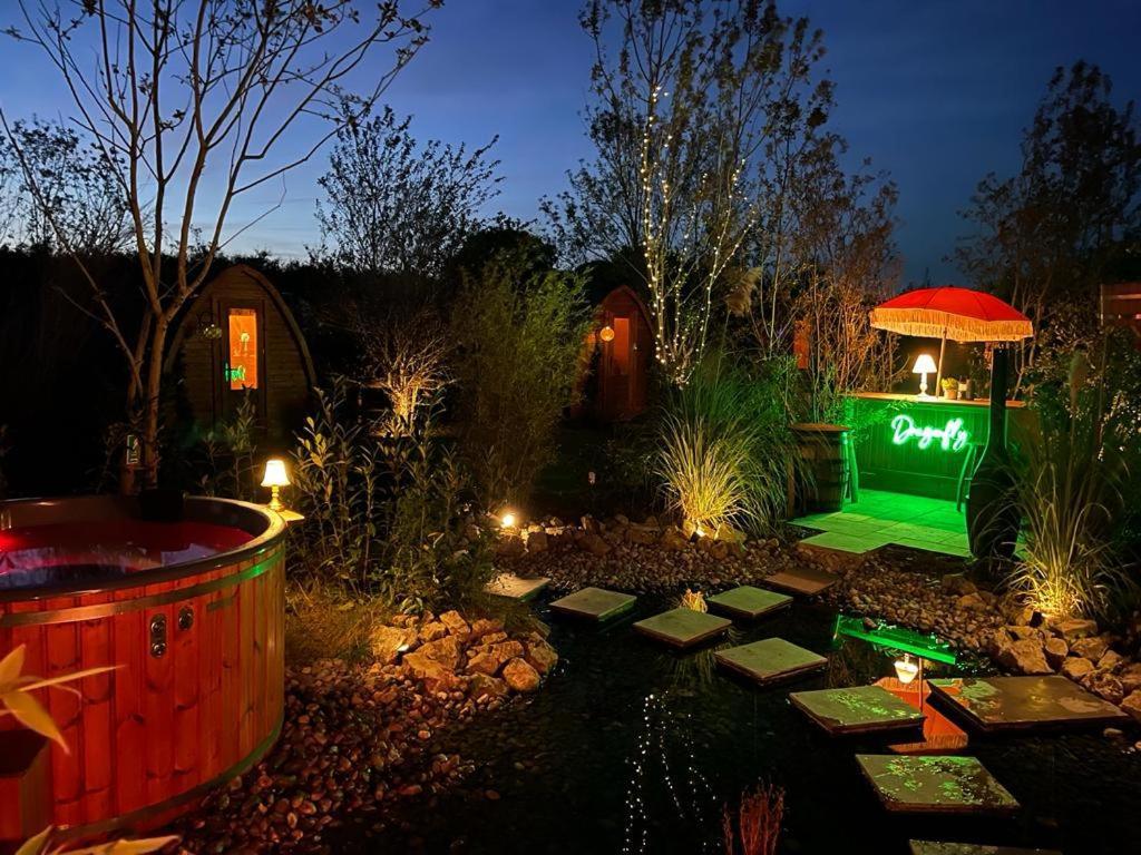 Dragonfly Glamping Spa Retreat Ashford  Exterior photo