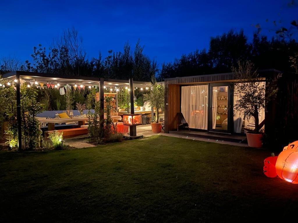 Dragonfly Glamping Spa Retreat Ashford  Exterior photo