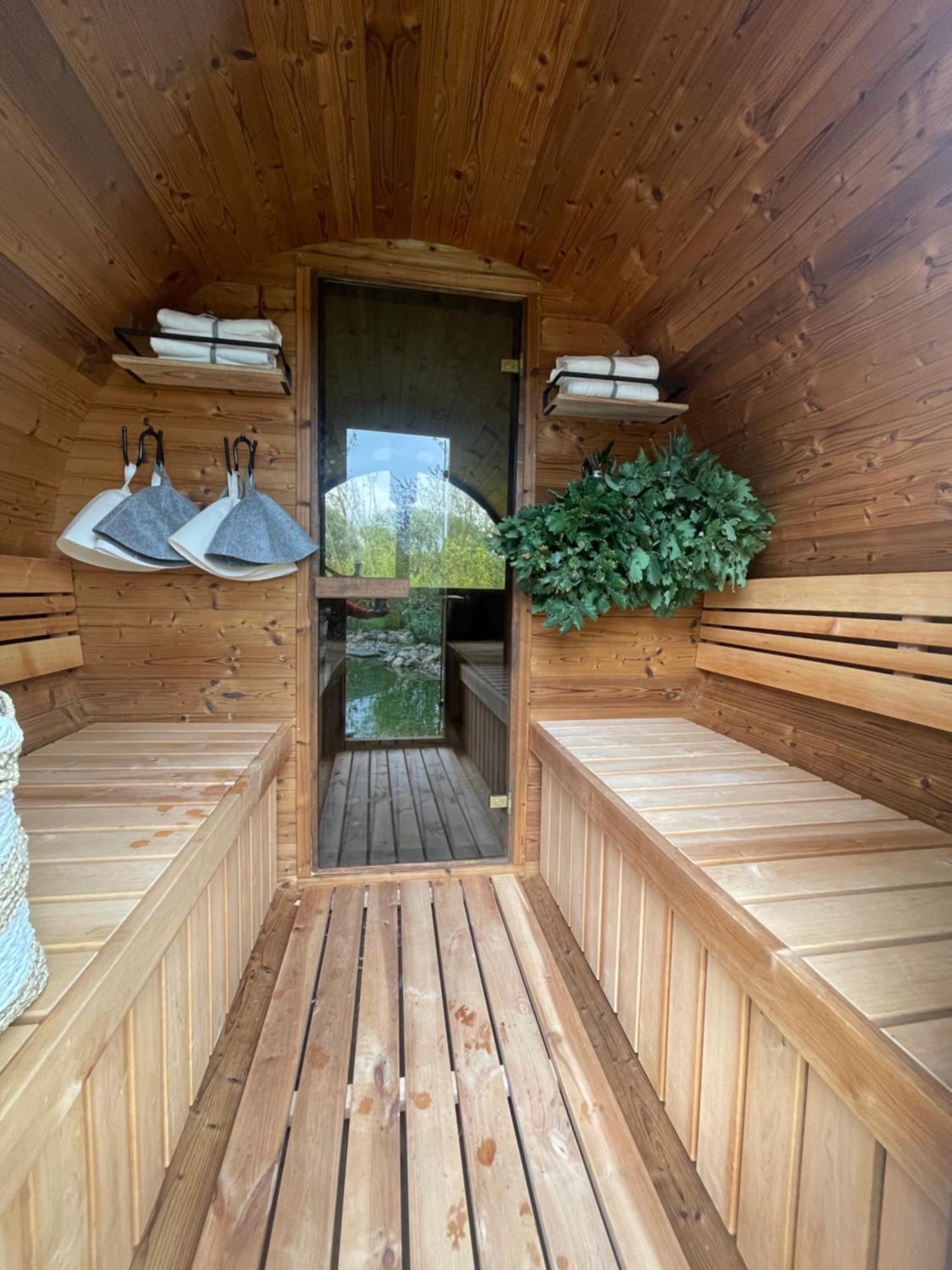 Dragonfly Glamping Spa Retreat Ashford  Exterior photo