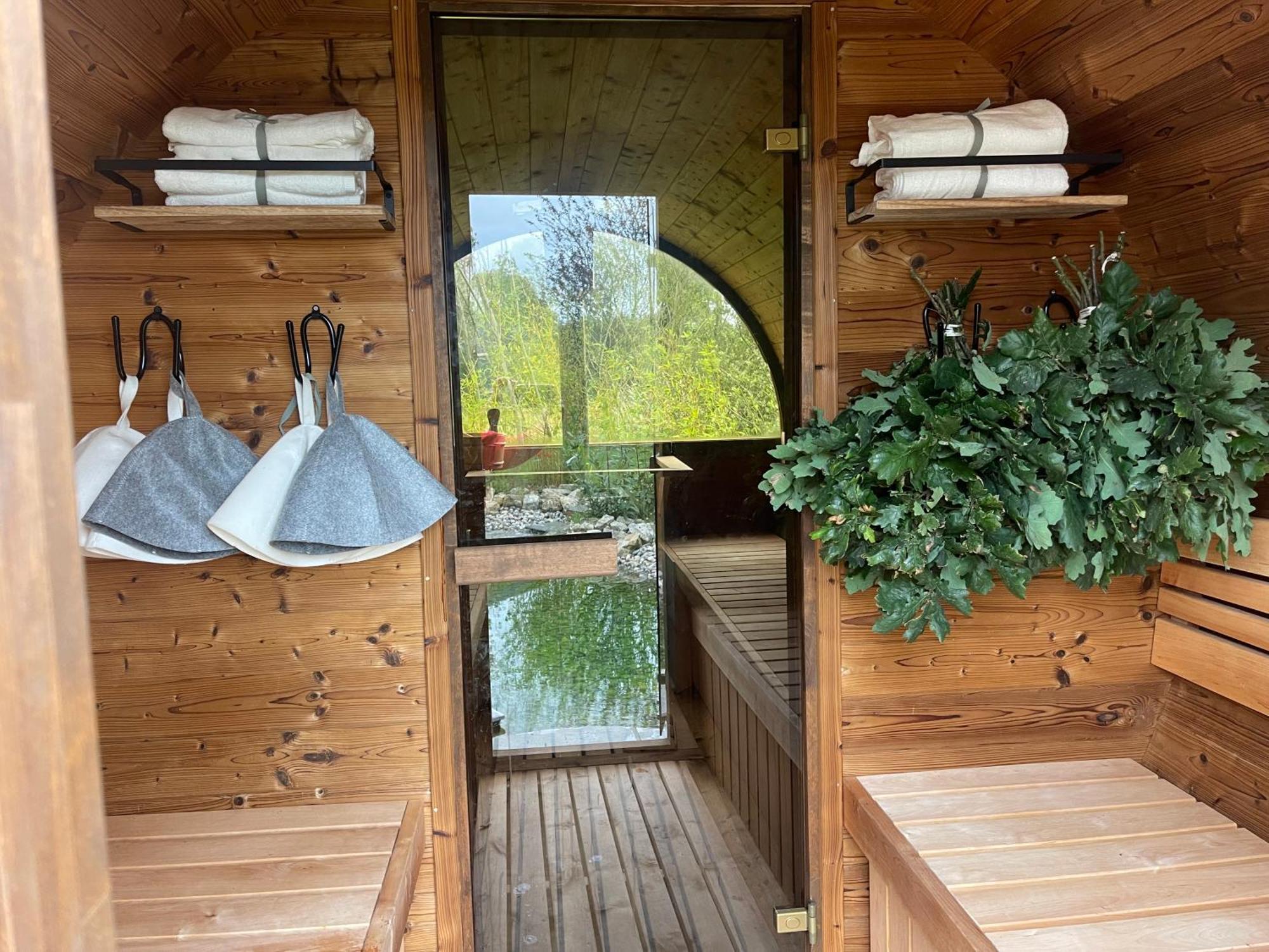 Dragonfly Glamping Spa Retreat Ashford  Exterior photo