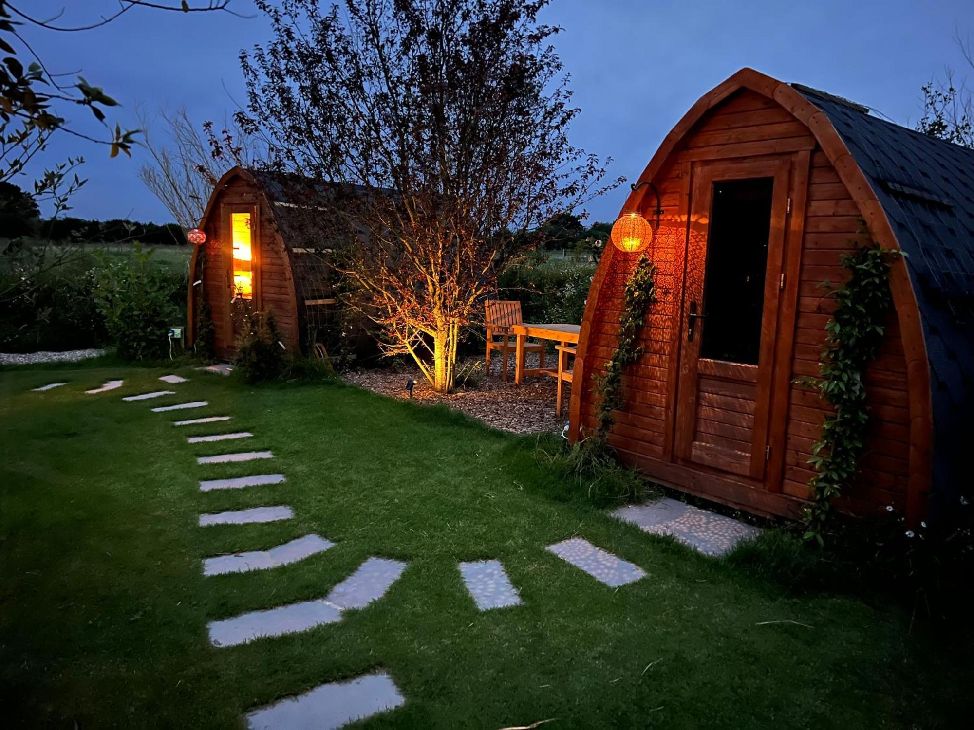 Dragonfly Glamping Spa Retreat Ashford  Exterior photo