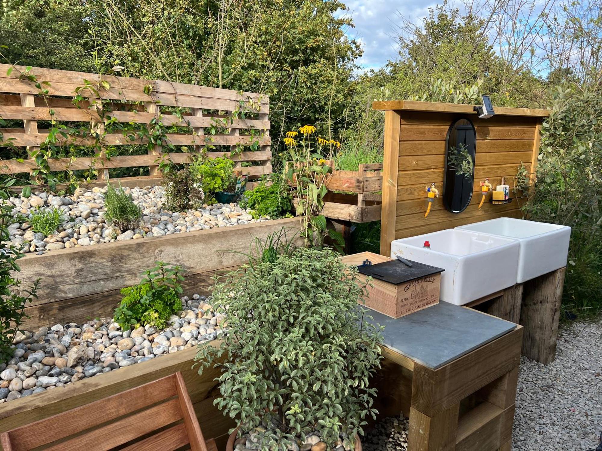 Dragonfly Glamping Spa Retreat Ashford  Exterior photo